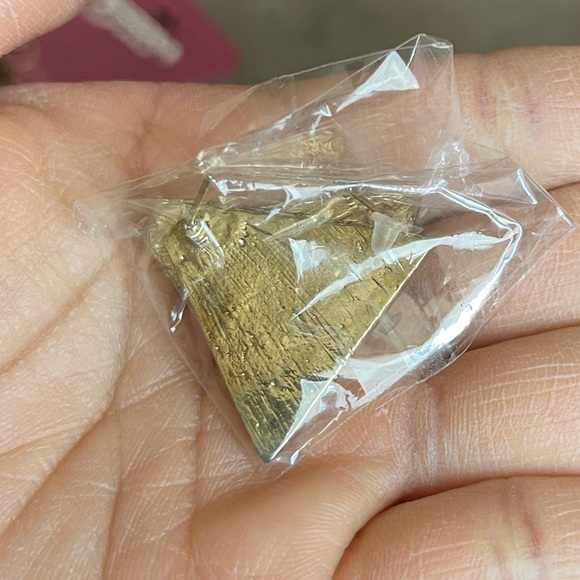 🔴 NWT Bundle 4 Pair Earrings Triangle & Circle Set Earrings Jewelry - Picture 5 of 6